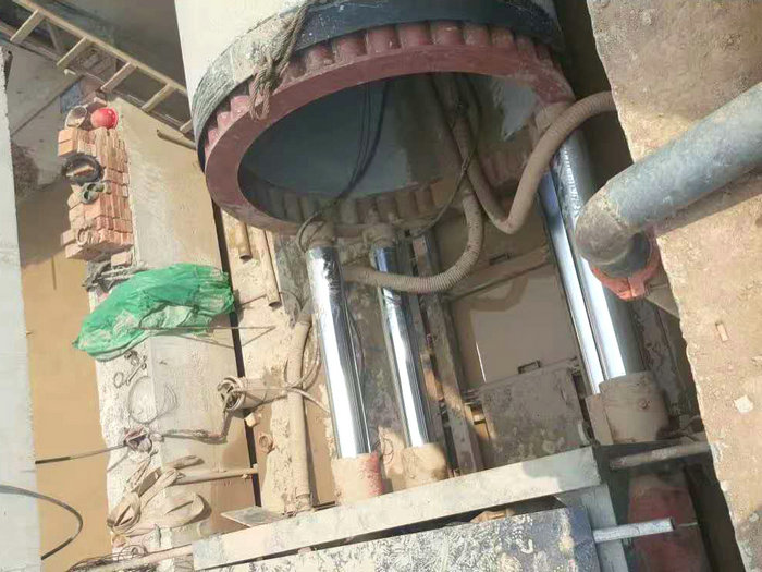 河北衡水頂管施工現(xiàn)場(chǎng)