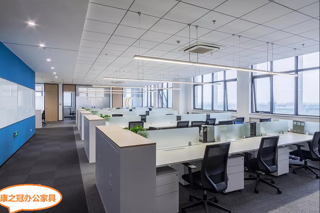 總裁辦公桌不能隨便選，這幾點(diǎn)要重視