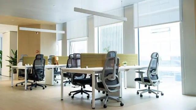 被忽視的辦公生產(chǎn)力引擎——您的會議桌